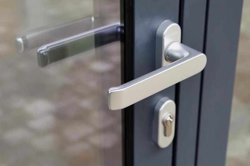 Porte d'entr&eacute;e &agrave; Talange : quel mat&eacute;riau choisir pour votre maison ?